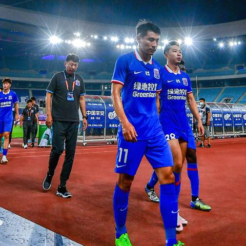 【美国新冠确诊超237万/美国新冠肺炎确诊病例超2078万】