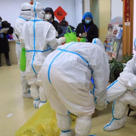 【北京召开疫情发布会介绍最新情况/北京疫情防控情况发布会今日召开】