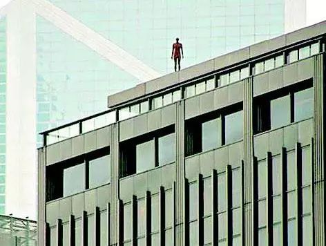 新发地同一层楼102例确诊︰(新发地首页) 新发地同一层楼102例确诊︰(新发地首页)