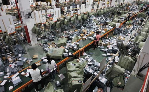 北京1快递员感染配送区域涉王府井〃北京快递员确诊