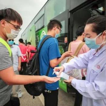 上海新增本土确诊病例2例,上海新增2本地确诊行动轨迹